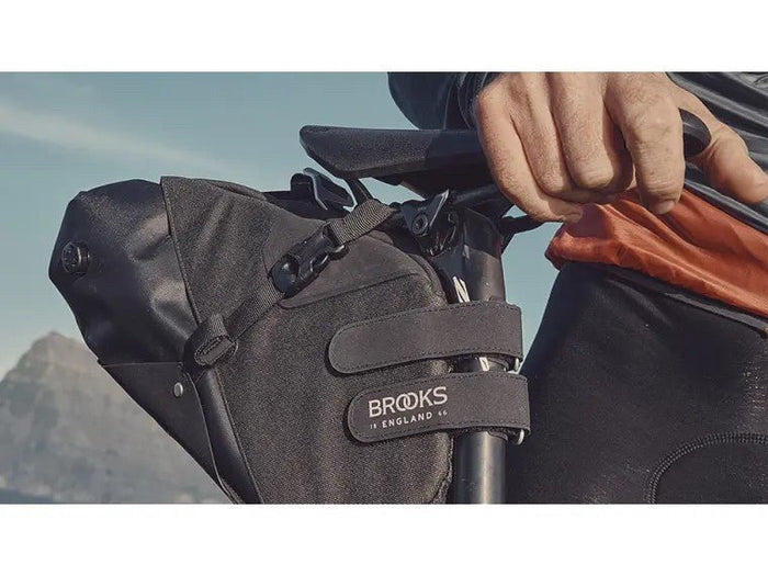 BROOKS SCAPE 8L saddle bag - mud green - BROOKS - Evelostore