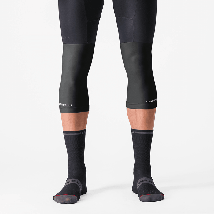 CASTELLI PRO SEAMLESS knee warmer - black - CASTELLI - Evelostore