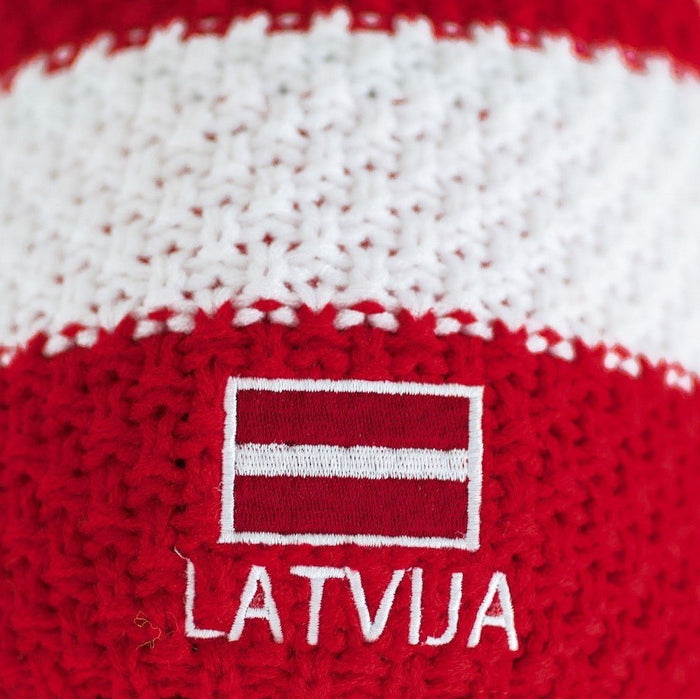 ELEVEN POM LATVIJA knitted beanie - red - ELEVEN SPORTSWEAR - Evelostore