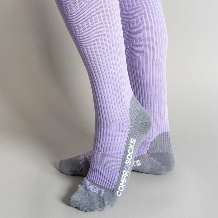 ELEVEN SPORTSWEAR ActivePulse Long compression socks - purple - ELEVEN SPORTSWEAR - Evelostore