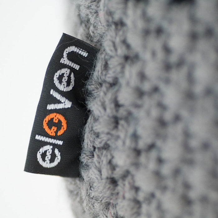 ELEVEN SPORTSWEAR Knitted beanie POM grey