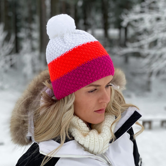 ELEVEN SPORTSWEAR Knitted beanie POM pink/orange