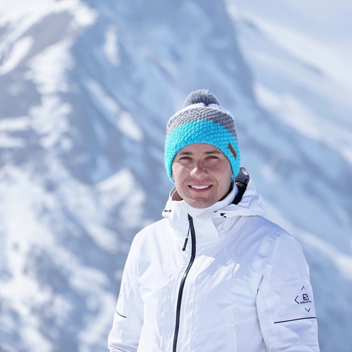 ELEVEN SPORTSWEAR Knitted beanie POM turquoise/grey