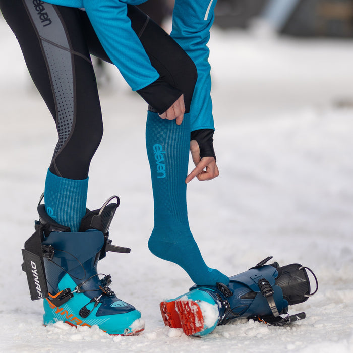ELEVEN SPORTSWEAR Merino Long compression socks - aqua