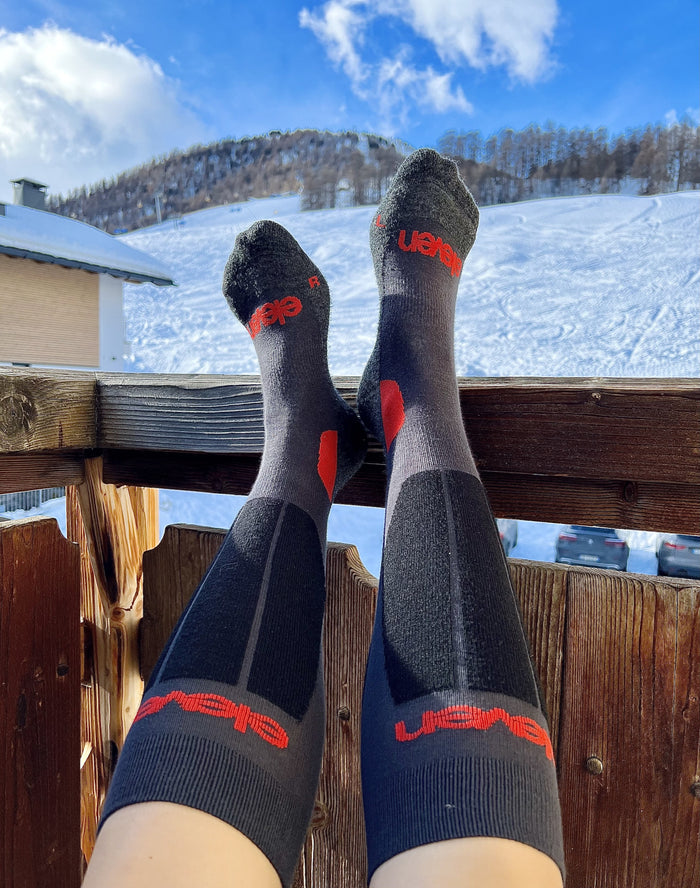 ELEVEN SPORTSWEAR Merino VASA Knee socks - black