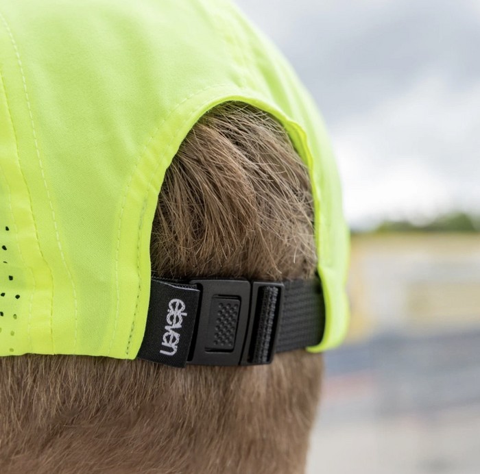 ELEVEN SPORTSWEAR Running cap - fluo