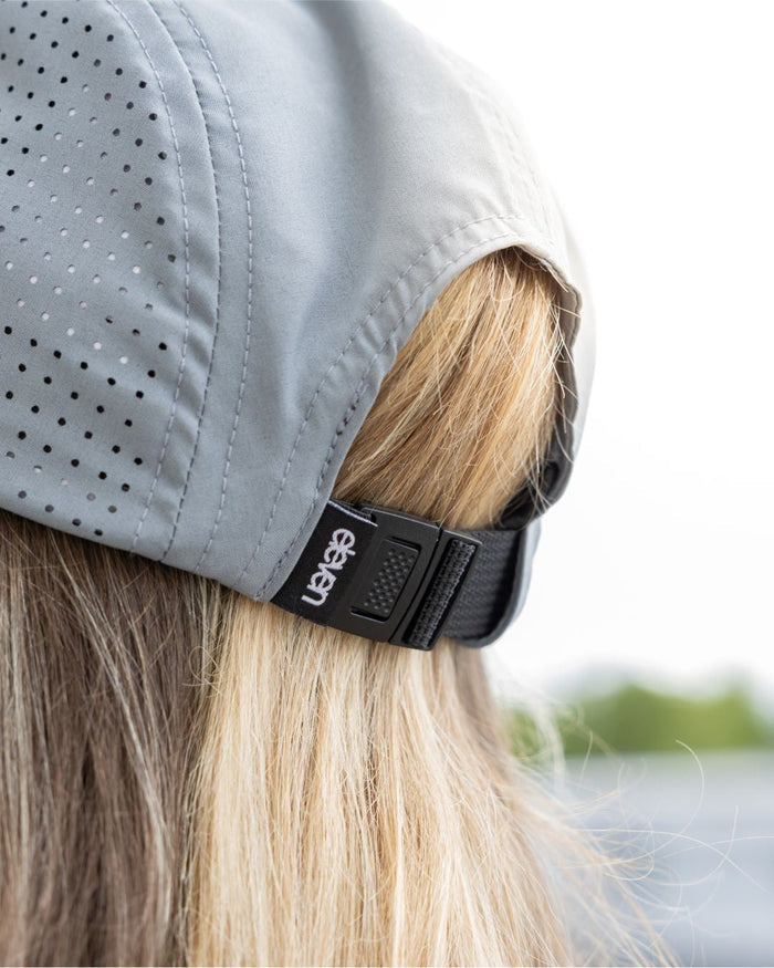 ELEVEN SPORTSWEAR Running cap - grey