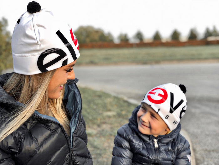 ELEVEN SPORTSWEAR Sven - Beanie WH red