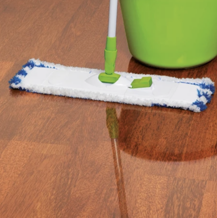 HG parquet cleaner shine restorer - 1L