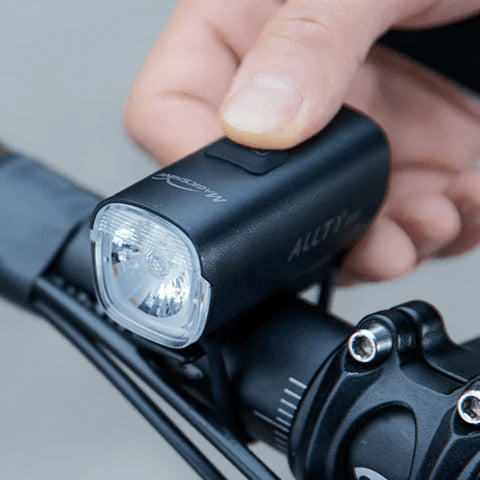 MAGICSHINE ALLTY 200 rechargeable - front light - MAGICSHINE - Evelostore
