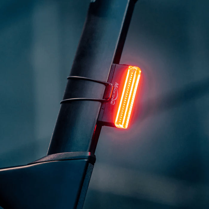 MAGICSHINE SEEMEE 100 LUM smart tail rear light - MAGICSHINE - Evelostore