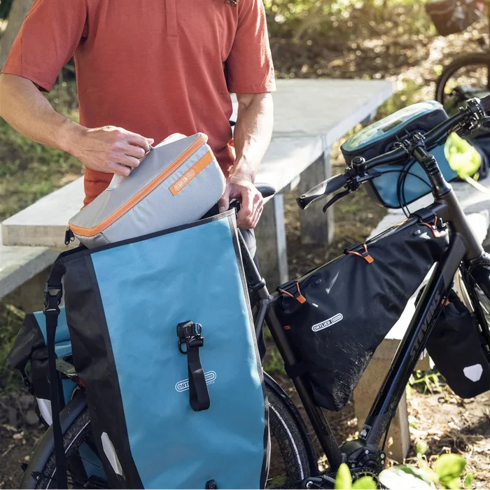 ORTLIEB BACK-ROLLER PLUS CR 40L pannier bags - blue