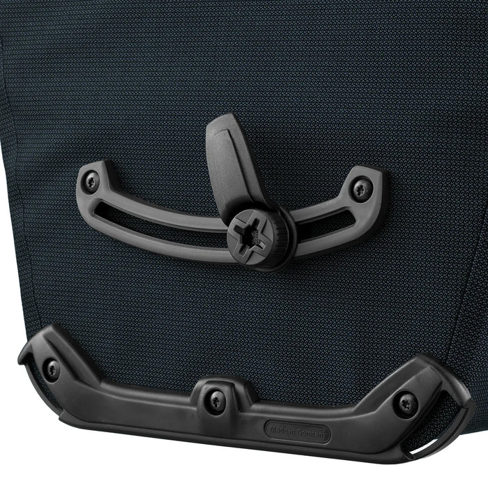 ORTLIEB BACK-ROLLER URBAN LINE 20L pannier bag - ink