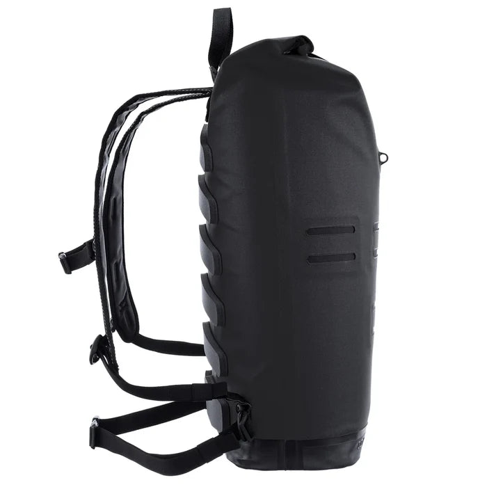 ORTLIEB COMMUTER-DAYPACK 21L backpack - black