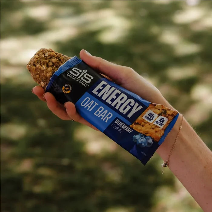 SIS ENERGY Oat Bare 12pcs x 70g - White Chocolate & Macadamia