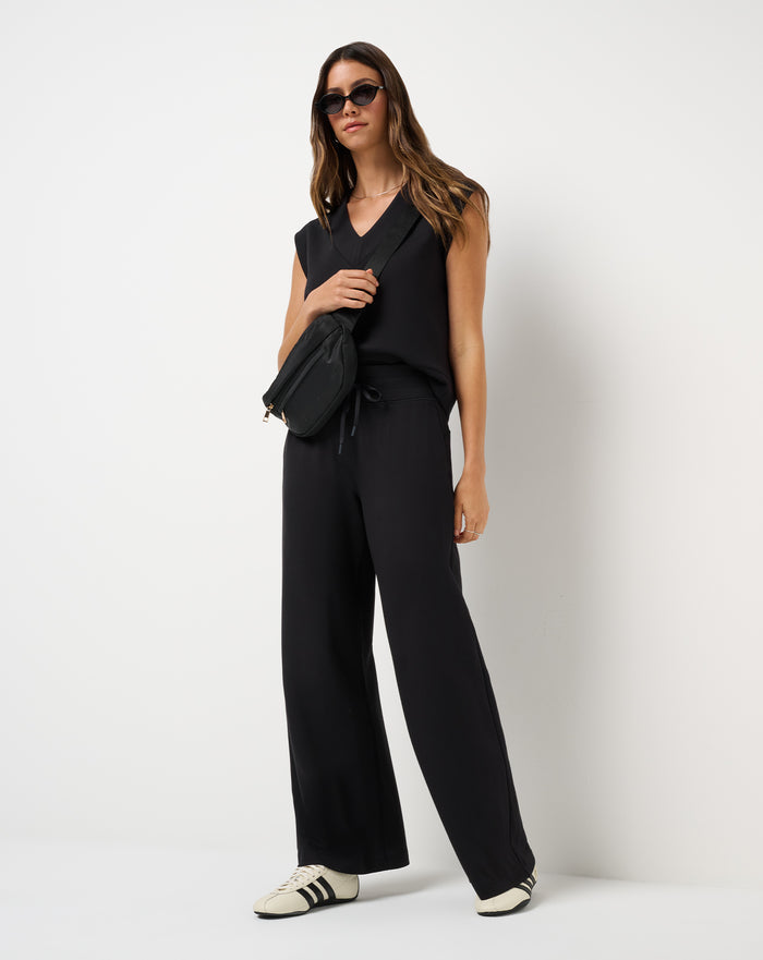 Skyloft Soft Wide Leg Pant