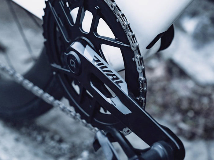 SRAM RIVAL E1 Flattop 12/13-speed Chain - silver with powerlock