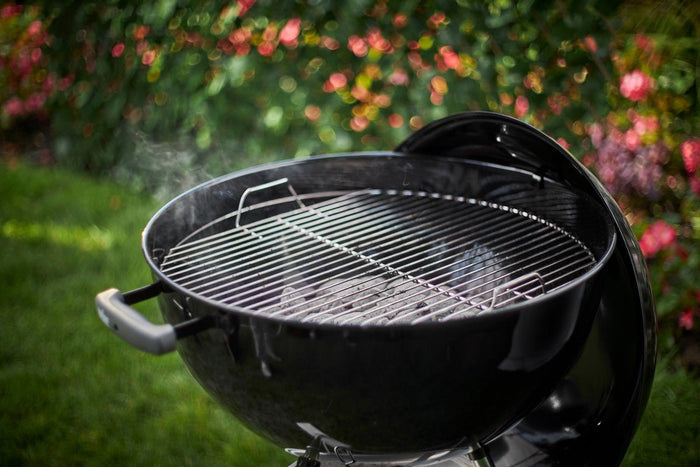 WEBER CLASSIC KETTLE 47cm Black Charcoal Grill, 1241304 - WEBER - Evelostore