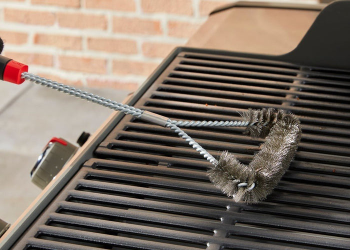 WEBER Grill Brush – Three - Sided, 46 cm, Stainless Steel Bristles, 6278 - WEBER - Evelostore