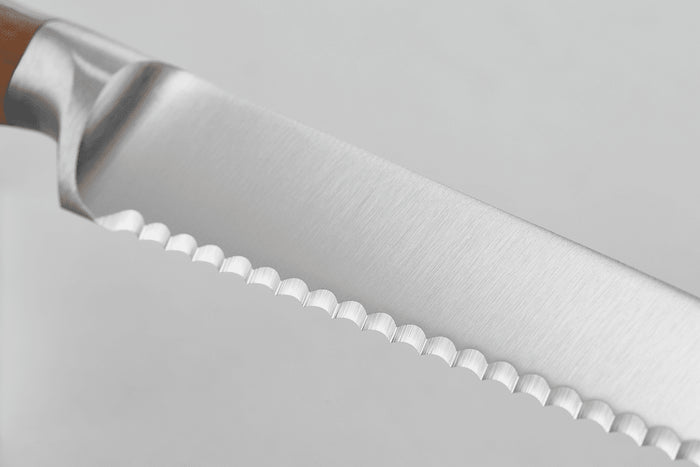 WUSTHOF AMICI serrated utility knife - 14cm - WÜSTHOF - Evelostore